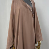 Abaya_Sajmaya_vert beige ouvert