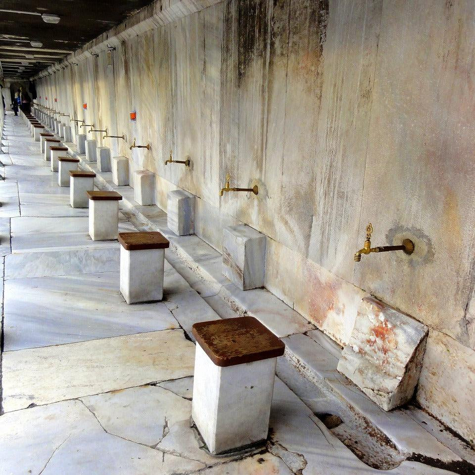Endroit pour faire les ablutions pour faire la prières musulmanes