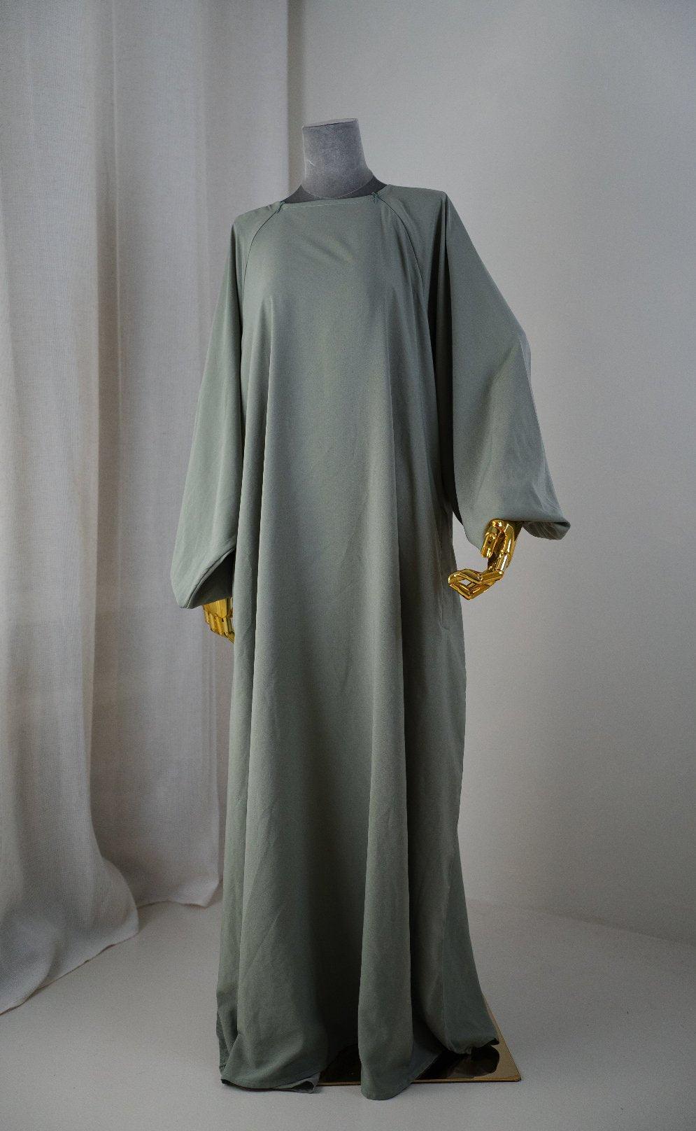 Abaya_Sajmaya_gris mannequin