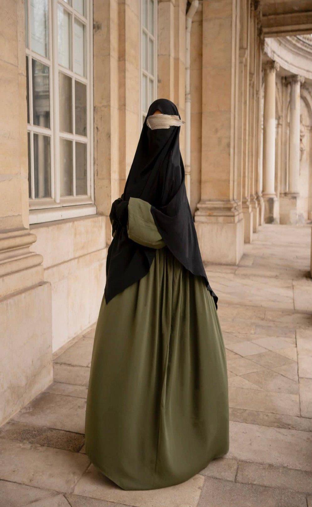 Abaya hijrati portée